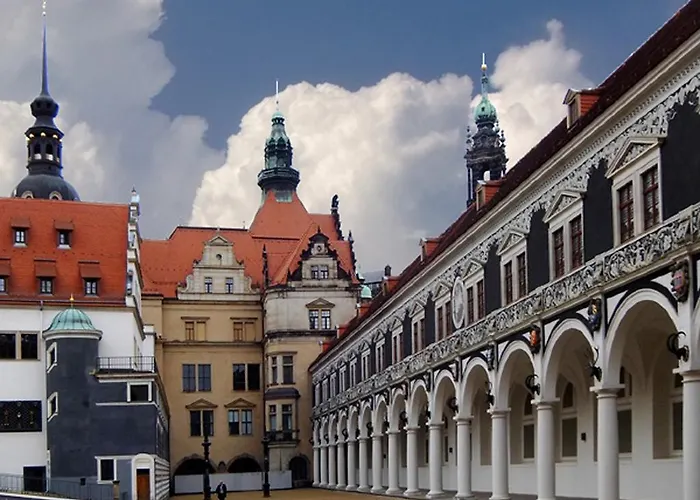 F2 - Am Alten Elbarm - Laubegast 아파트