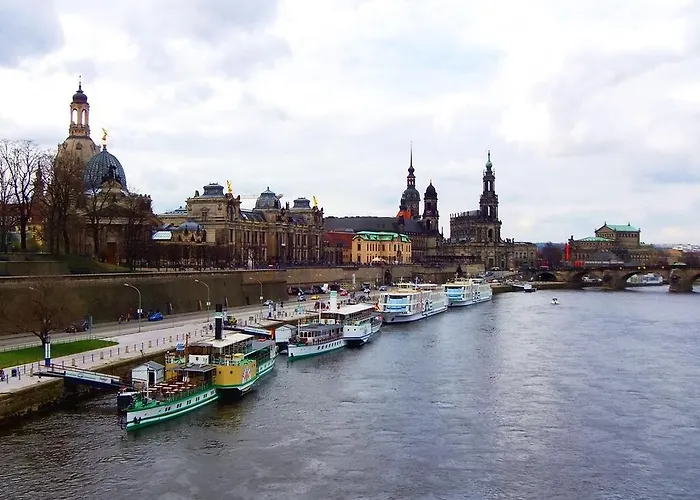 아파트 F2 - Am Alten Elbarm - Laubegast *