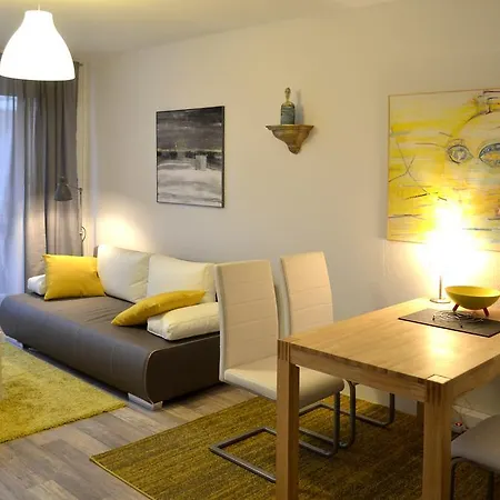 F2 - Am Alten Elbarm - Laubegast *